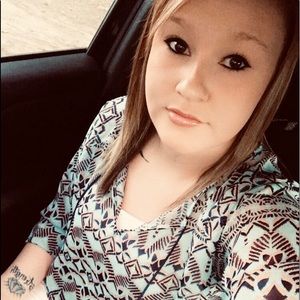 Meet your Posher, Lindsey